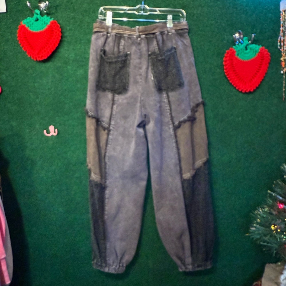 880 Oli & Hali Pant - Picture 2 of 2
